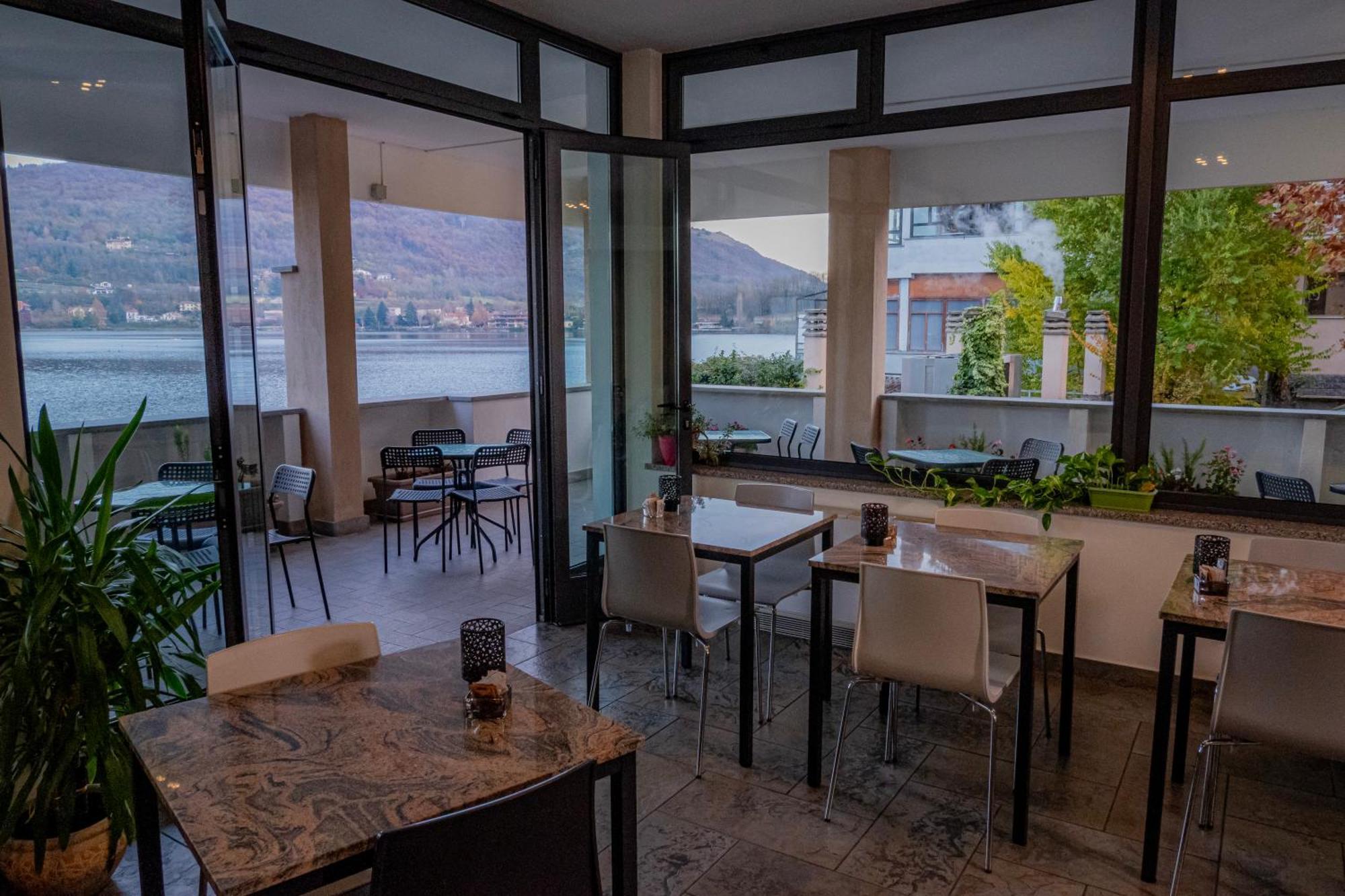 Hotel Chalet Del Lago 阿维里亚那 外观 照片
